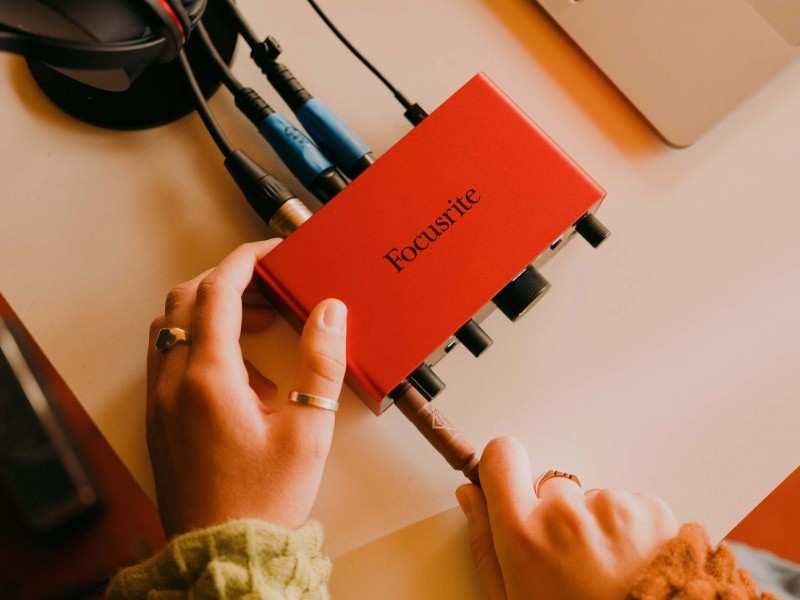 Focusrite Scarlett: porque essa interface de áudio é a queridinha dos home studios?