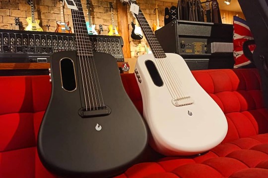 Lava Me 2: o futuro dos violões chegou