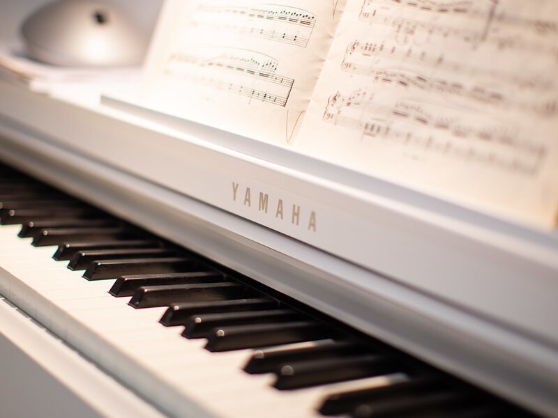 Guia Pianos Digitais Yamaha: linhas Arius e Clavinova