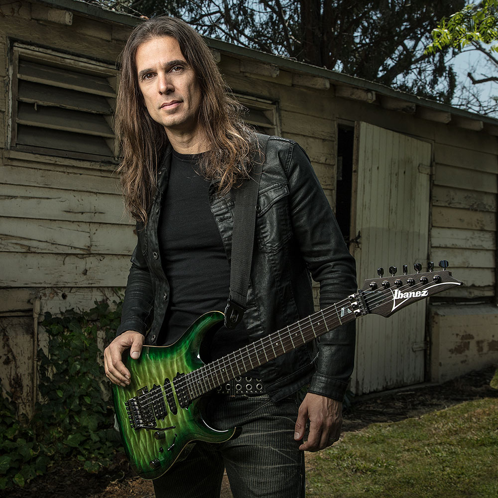 Ibanez: A Escolha de Mestres da Guitarra e Baixo - Conheça os Artistas que Optam por essa Marca de Prestígio