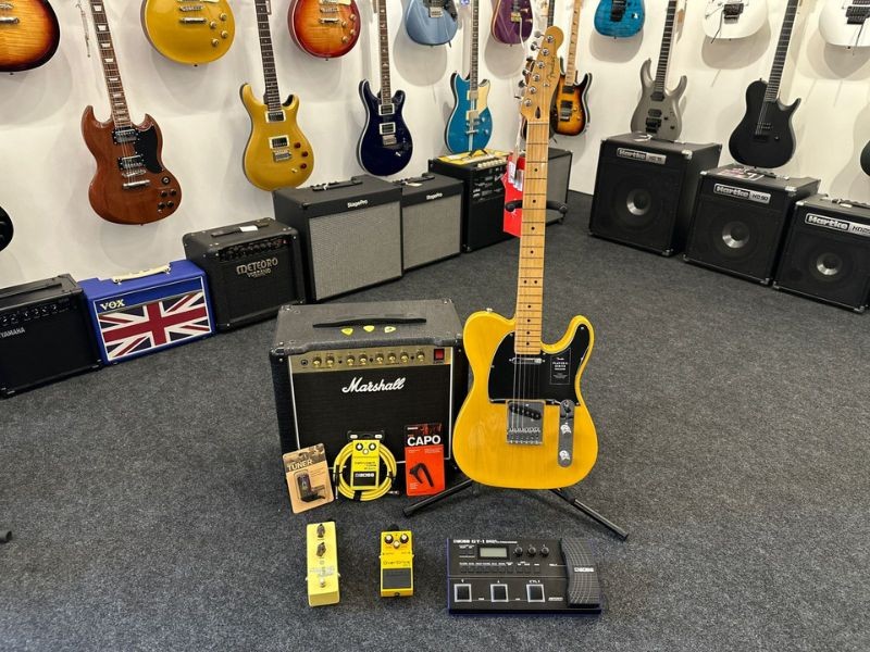 Quais equipamentos são necessários para tocar guitarra elétrica?