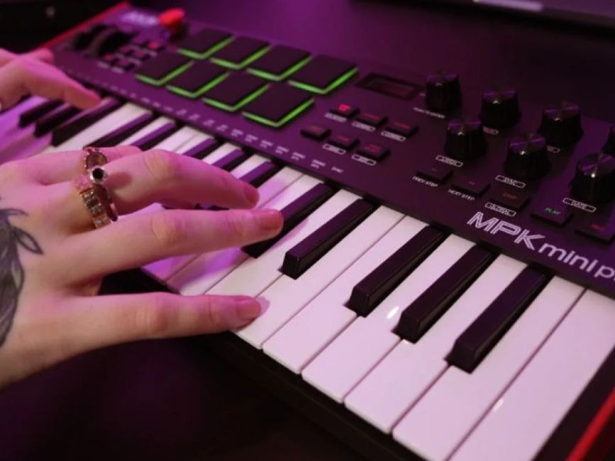 AKAI MPK Mini MK3: por que esse controlador é tão procurado por beatmakers?