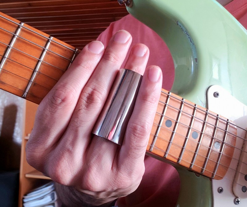 Dicas para Slide Guitar: quais as afinações e técnicas para quem está começando?