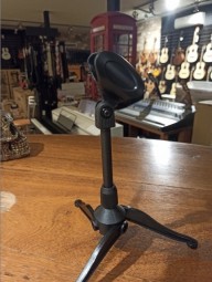 Pedestal Para Microfone de Mesa Smart SM-080 com Pés Flexíveis