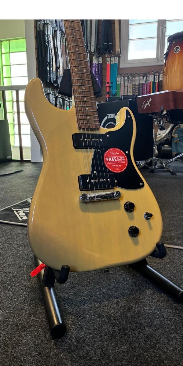 Guitarra Fender Paranormal Strato-o-sonic Vintage Blonde 