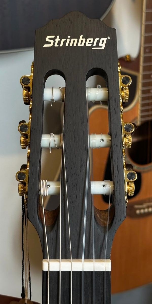 Violão Strinberg Soul Ssc60 Tos Nylon Elétrico Semi-sólido Cutaway Tobacco Satin Com Bag 