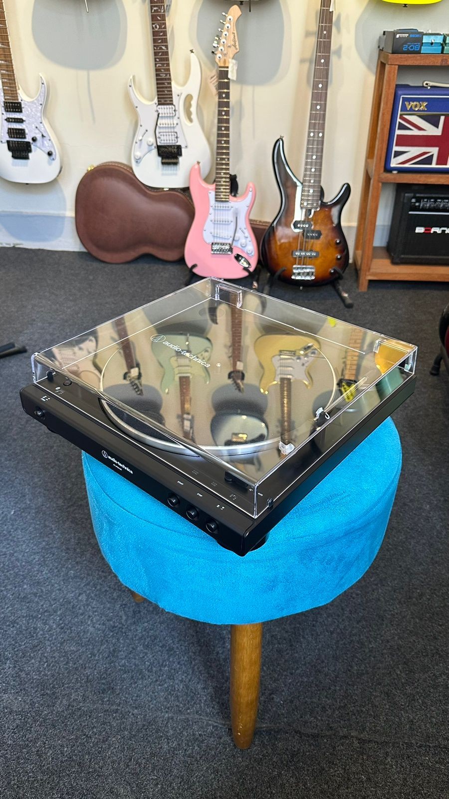 Toca Disco Audio Technica  Bluetooth At-lp60xbt-bk-c