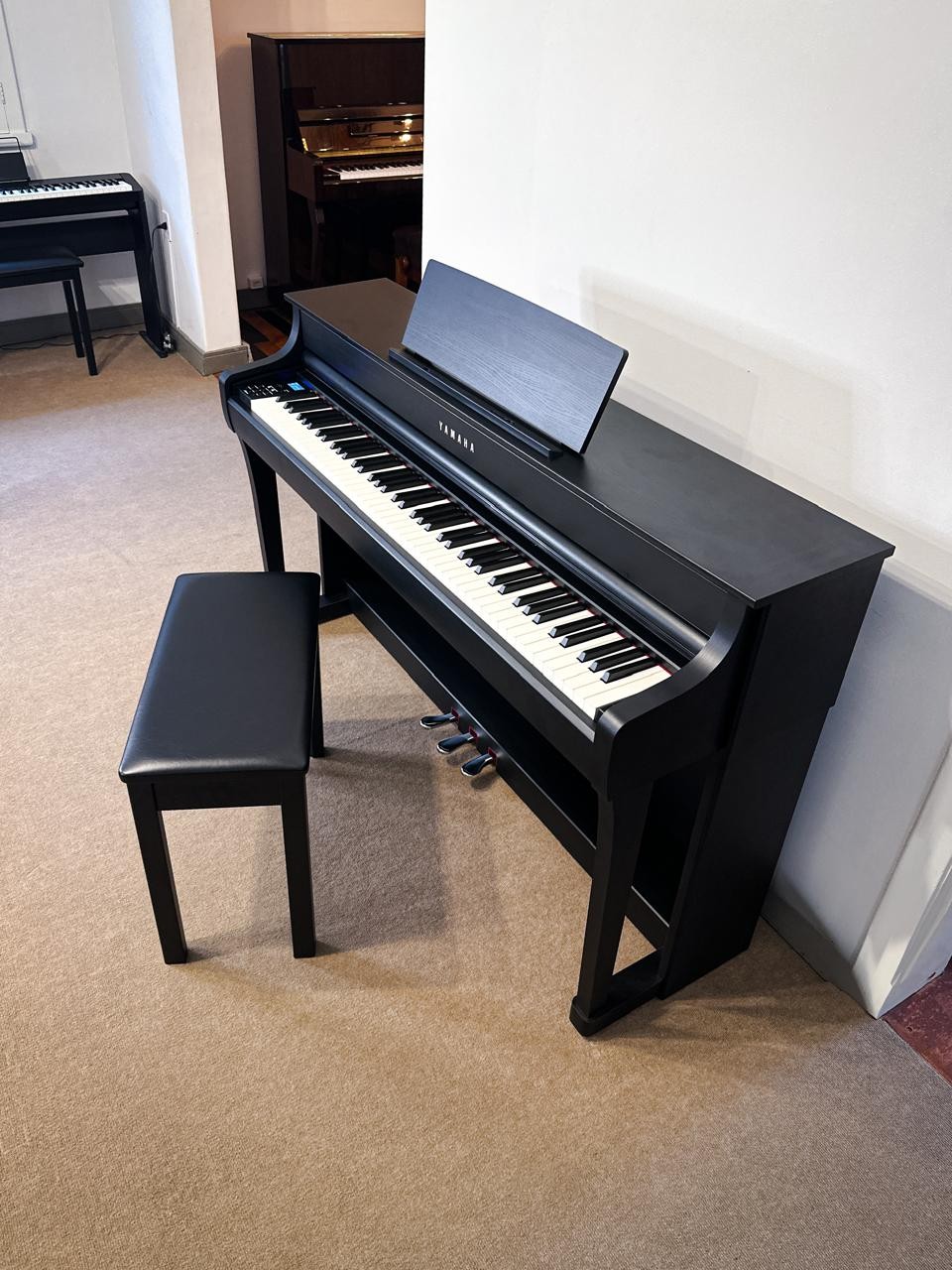 Piano Yamaha Clavinova Clp 835 Black
