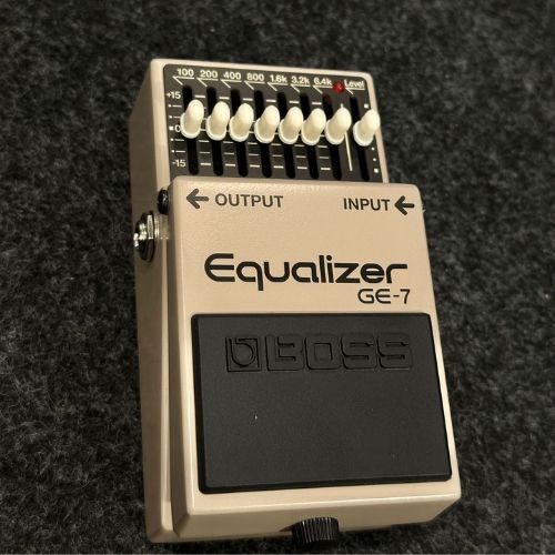 Pedal Boss Ge-7 Equalizador Gráfico 7 Bandas Para Guitarra 