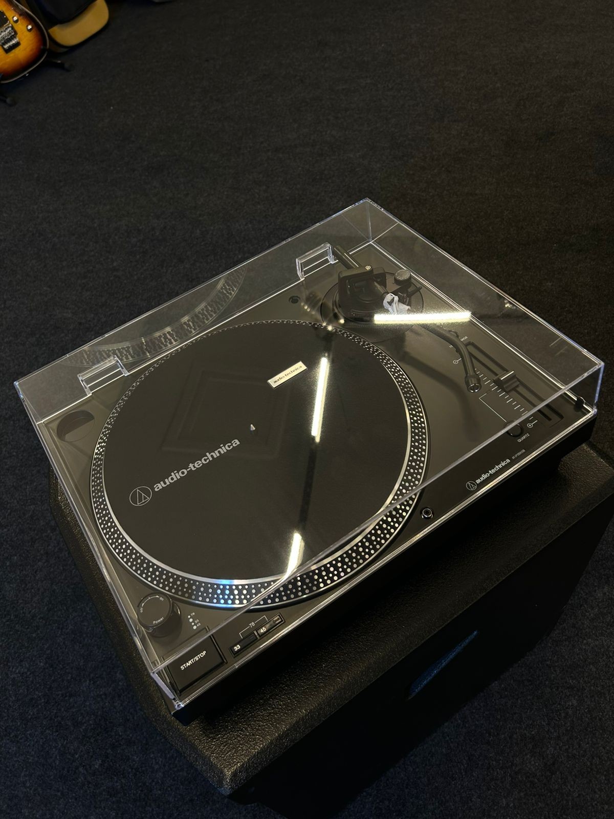 Toca Discos Audio Technica At-lp120x-usb-sg Black Analógico e Usb