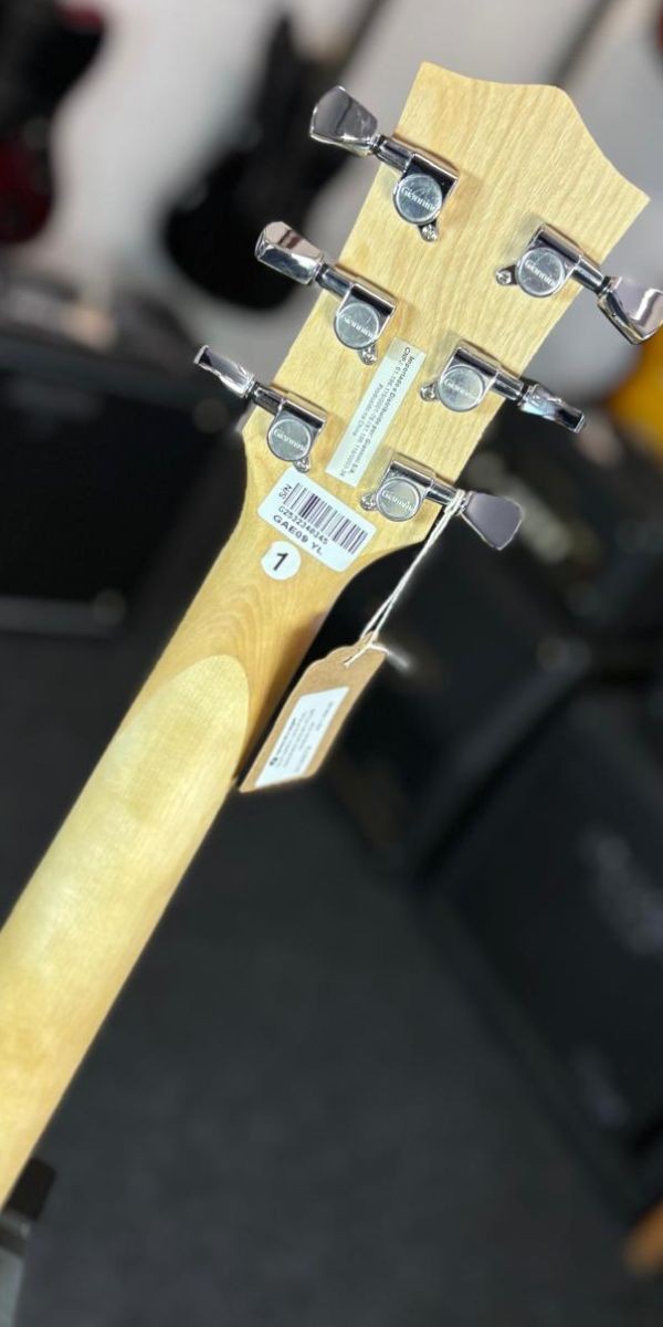 Guitarra Elétrica Giannini Sonic Plus Gae09 Plus yl (yellow) 