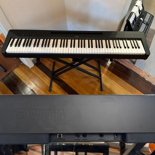 Piano Digital Yamaha P-145 bk 88 Teclas Ghc Portátil Preto 
