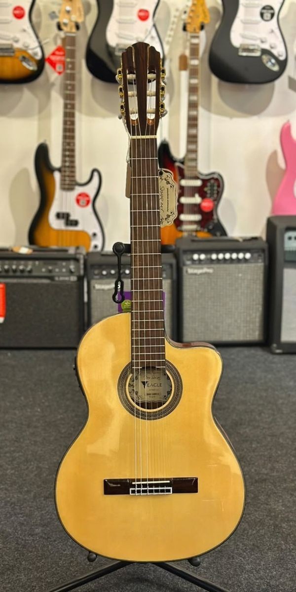 Violão Nylon Eletroacústico Eagle Ch800 Cutaway Natural Com Bag 