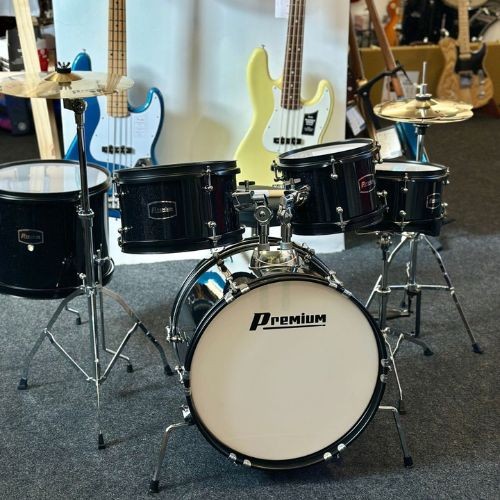 Bateria Infantil Premium Dx45j bk Preta Junior 5 Peças Com Banco, Pedal e Pratos 