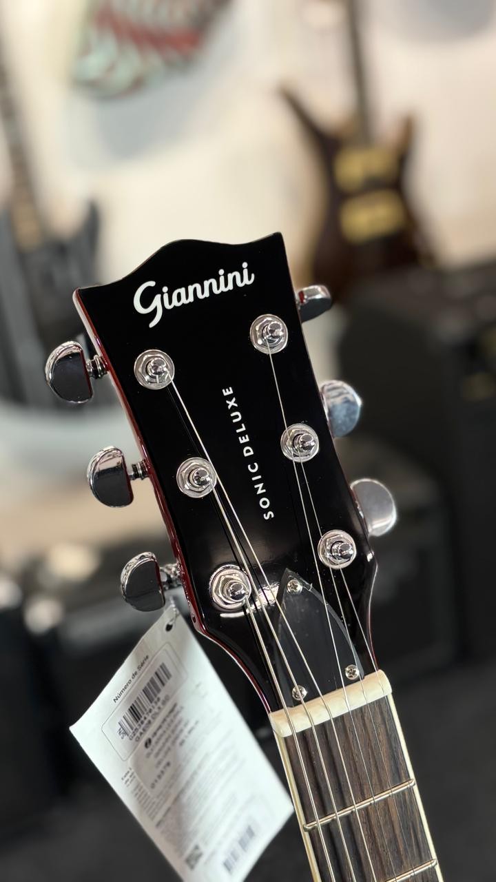 Guitarra Elétrica Giannini Sonic Deluxe Gae09 Dlx Gold Top (gd) 