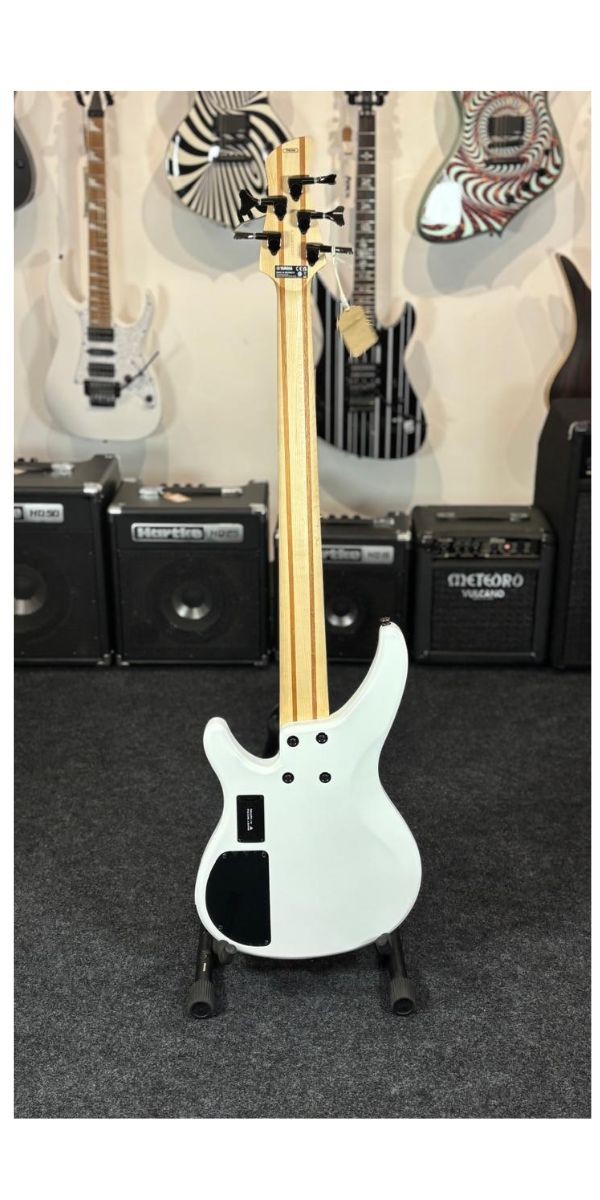 Baixo 5 Cordas Yamaha Trbx305 White 