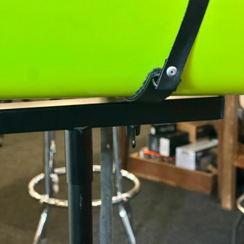 Suporte de Chão Gope Para Rebolo Tantan Preto 5996 