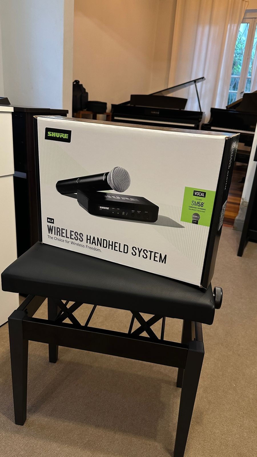 Sistema de Microfone Sem Fio de Mão Blx-24br/sm58 M15 - Shure 