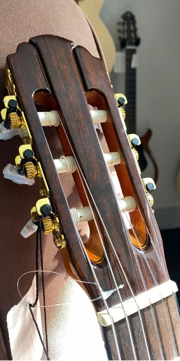 Violão Eagle ch 800 Clássico Vintage Cutaway Ativo Nylon Com Bag Deluxe 