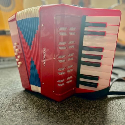 Acordeon Infantil Concert Ca8 rd Vermelho Sanfona Compacta Para Iniciantes 