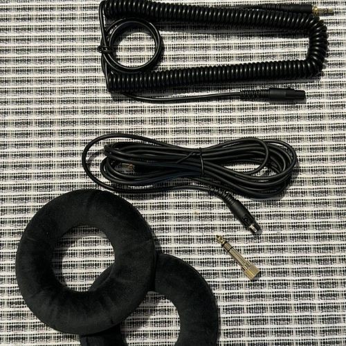 Fone Akg K240 Mkii Studio Semiaberto — Som Preciso, Conforto Profissional e Cabos Removíveis 