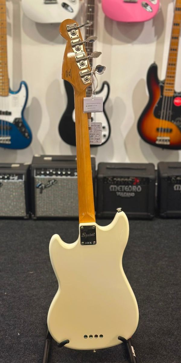 Baixo Fender Squier Classic Vibe ’60s Mustang Bass 4 Cordas Laurel Olympic White 