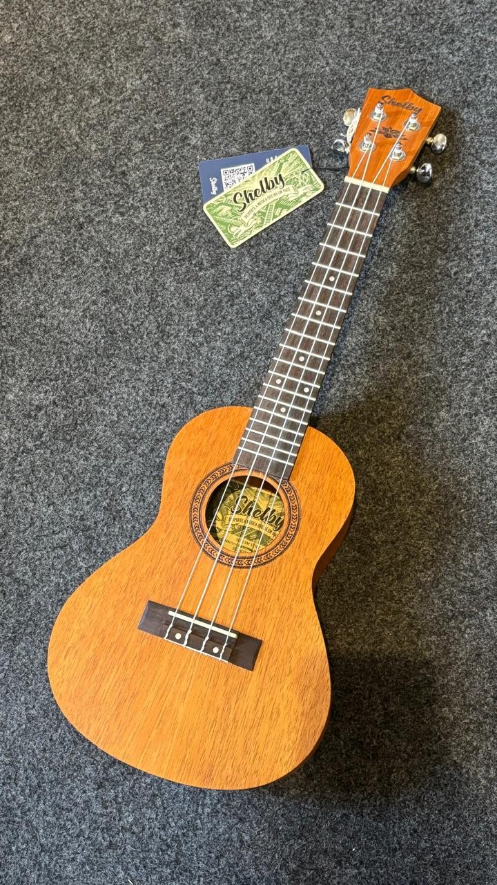 Ukulele Acústico Shelby Su23m Concert Mogno 