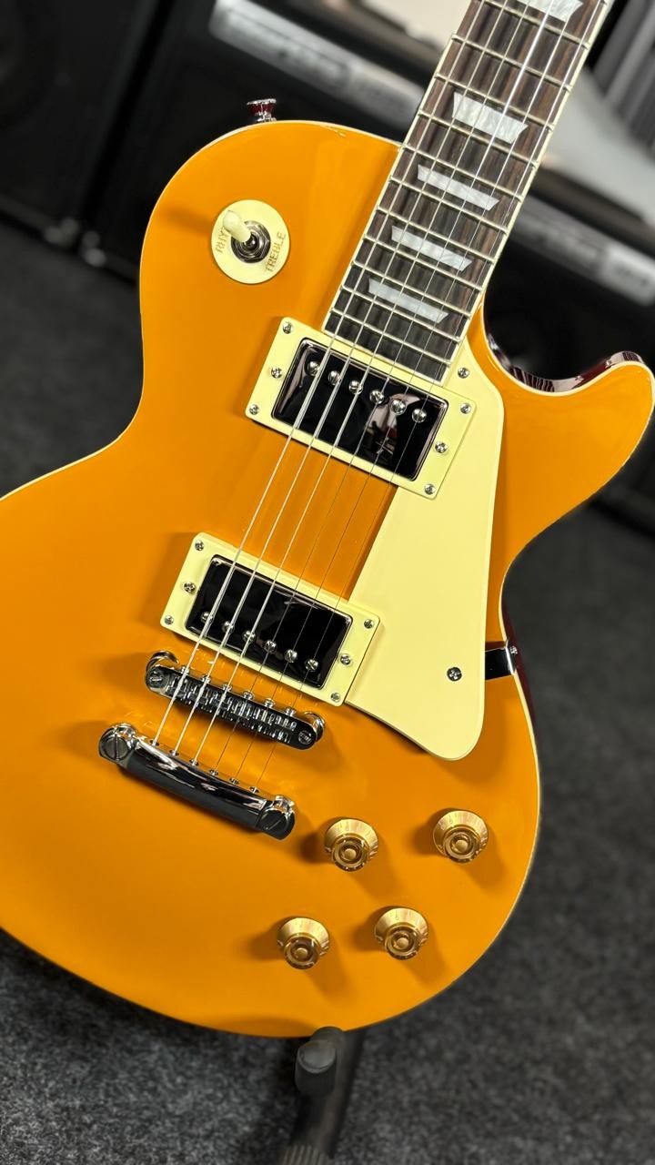 Guitarra Elétrica Giannini Sonic Deluxe Gae09 Dlx Gold Top (gd) 