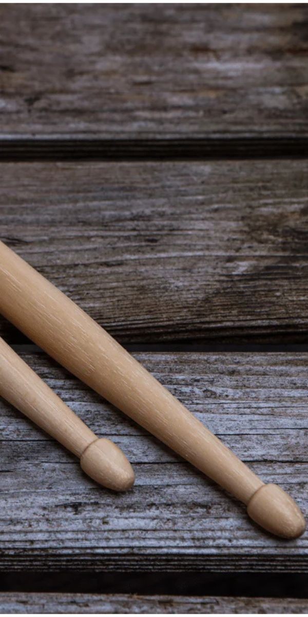 Baqueta Vic Firth American Classic 5b Ponta de Madeira Hickory Para Bateria 