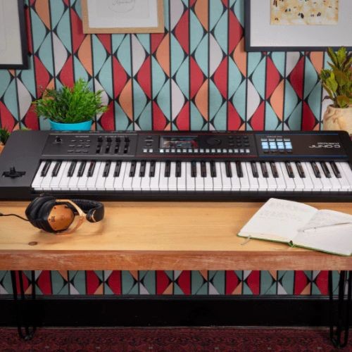 Roland Juno-d6 Sintetizador 61 Teclas Zen-core 