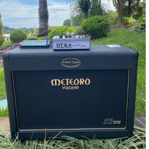 Cabeçote/power Amp Guitarra Meteoro F22 Raptor + Caixa Raptor 212 2x12" - 240w Rms Estéreo 