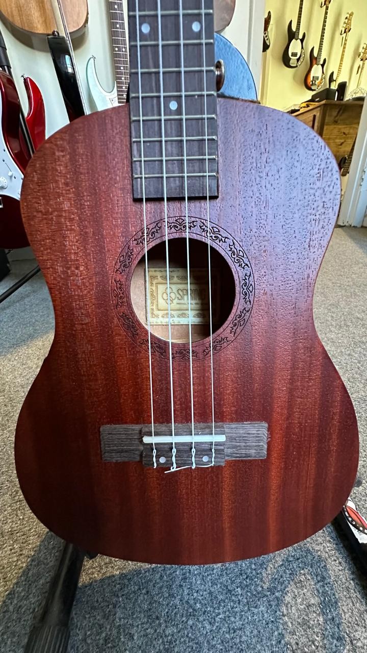 Ukulele Tenor Spring Us-26 Elétrico