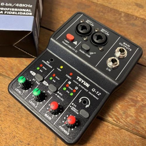 Placa de Som Teyun Q-12 Interface Usb 2 Canais 16-bit/48khz Phantom 48v 
