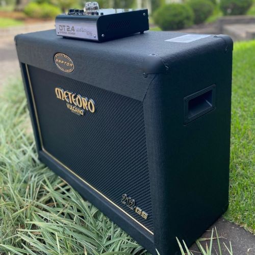Cabeçote/power Amp Guitarra Meteoro F22 Raptor + Caixa Raptor 212 2x12" - 240w Rms Estéreo 