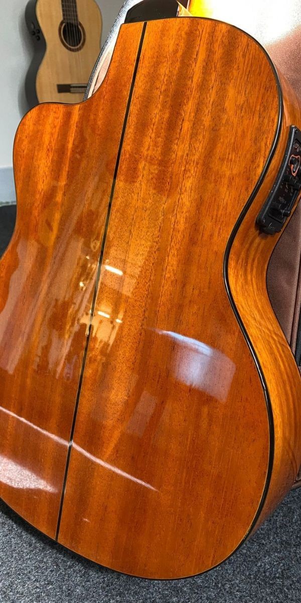 Violão Eagle ch 800 Clássico Vintage Cutaway Ativo Nylon Com Bag Deluxe 