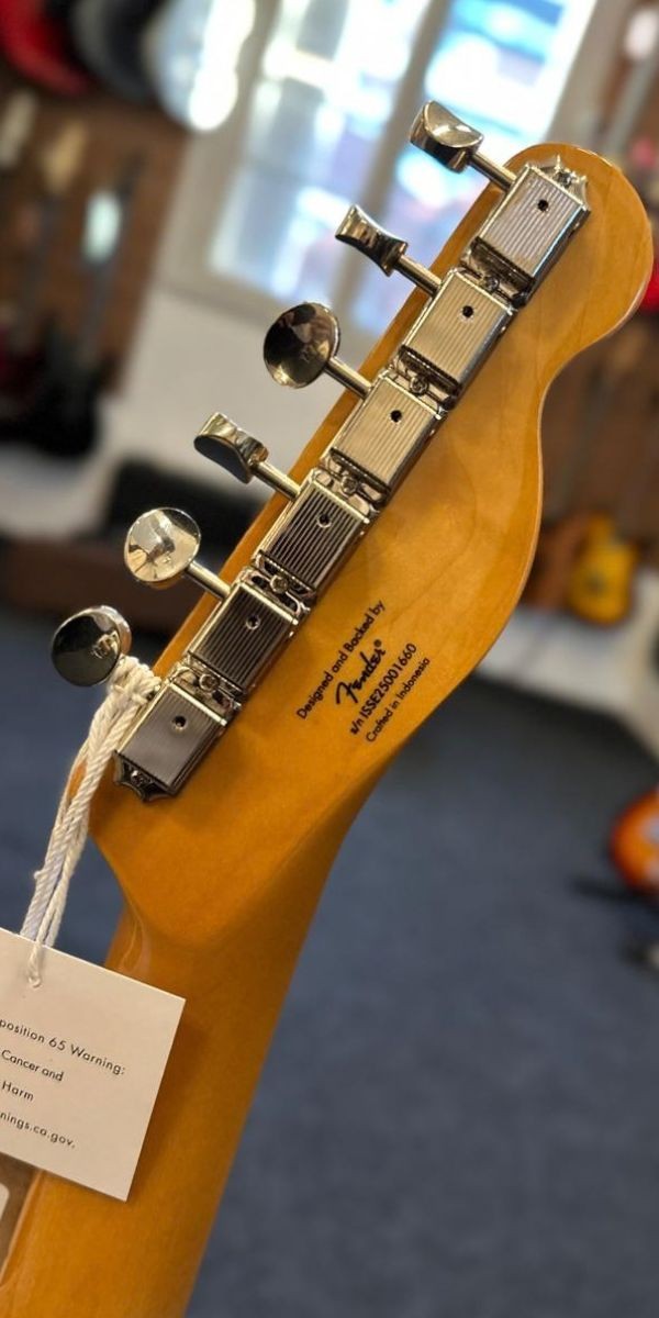 Guitarra Squier Affinity Series Telecaster Left-handed Canhota Butterscotch Blonde Maple by Fender 