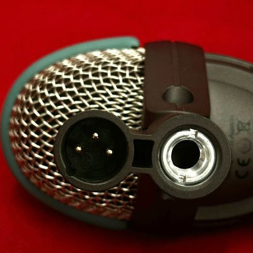 Microfone Profissional Akg D112 Mkii Cardioide Para Bumbo e Baixo 