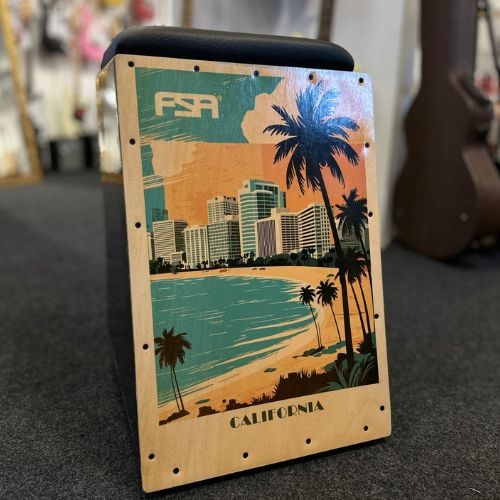 Cajon Fsa Design California Fc6666 Eletroacústico Com Captação Dupla Xlr 