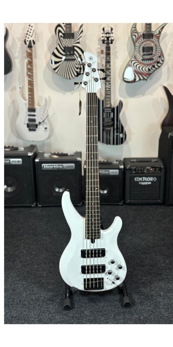 Baixo 5 Cordas Yamaha Trbx305 White 
