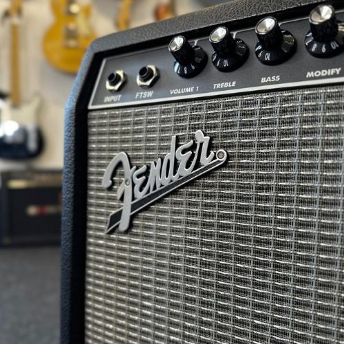 Amplificador Fender Champion ii 100 120v br 100w 2x12 Para Guitarra Com Efeitos 