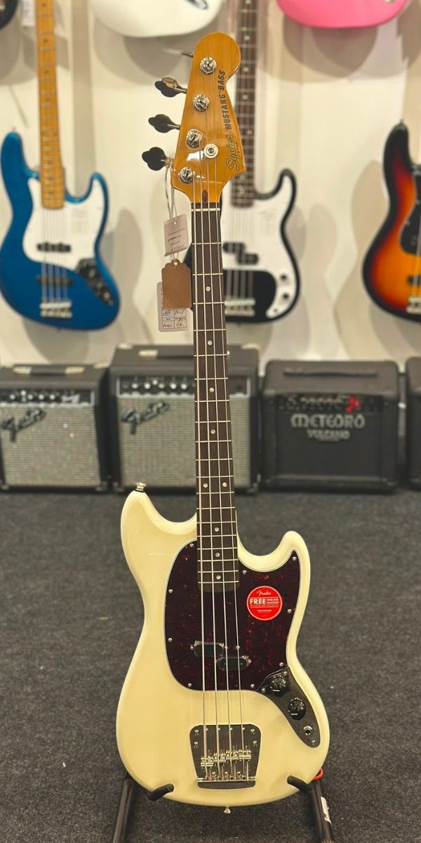 Baixo Fender Squier Classic Vibe ’60s Mustang Bass 4 Cordas Laurel Olympic White 