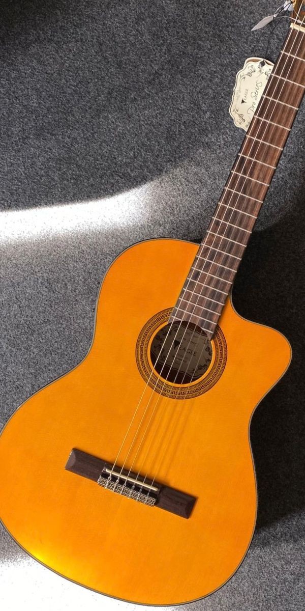 Violão Eagle ch 800 Clássico Vintage Cutaway Ativo Nylon Com Bag Deluxe 