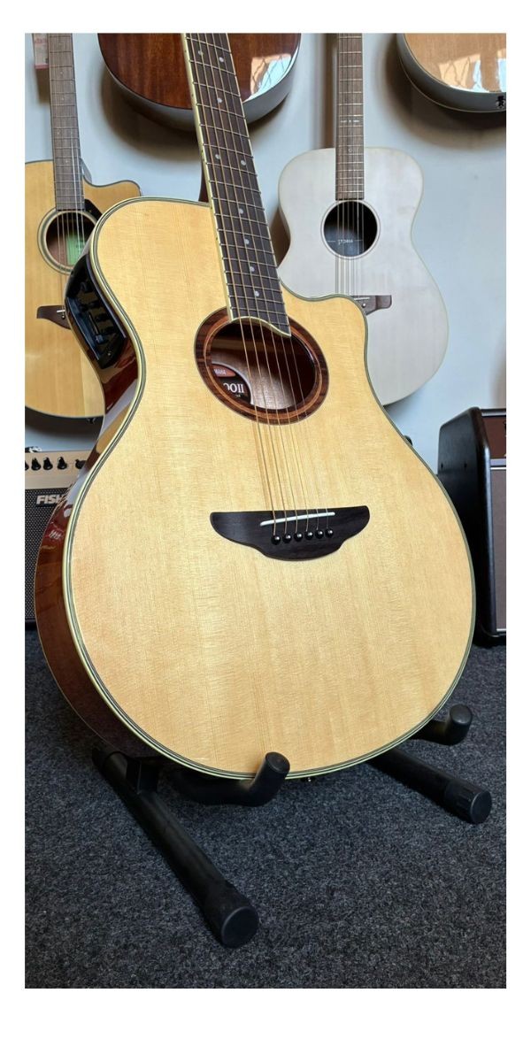 Violão Yamaha Apx700ii Eletroacústico Aço Natural 