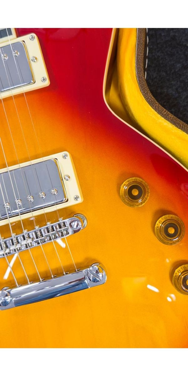 Guitarra Tagima Custom Com Case Escala Escura Mirach Cherry Burst 