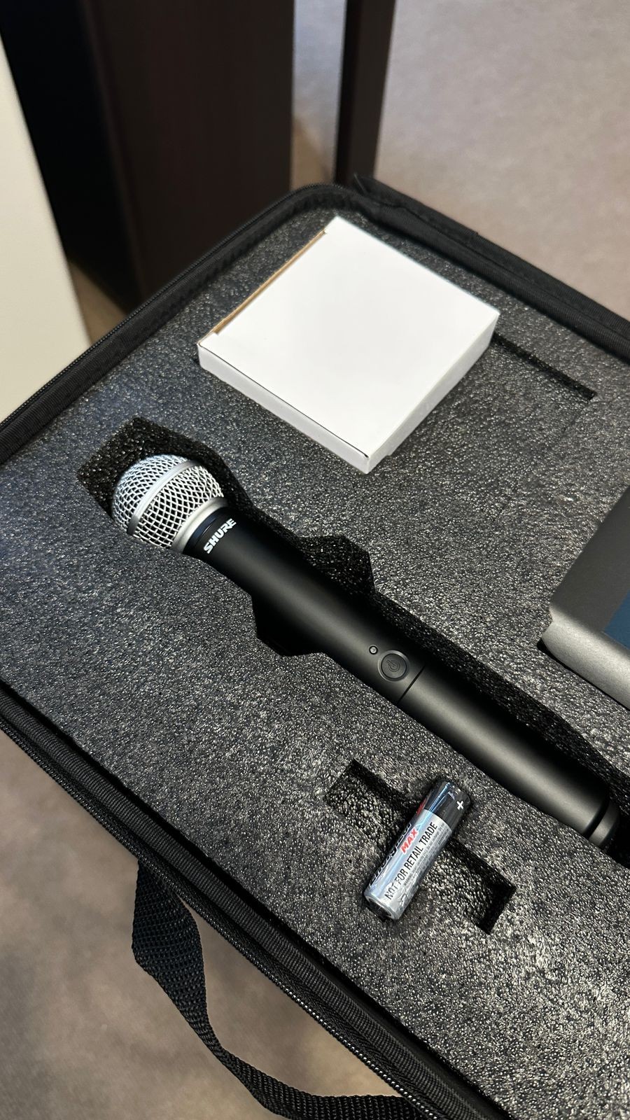 Sistema de Microfone Sem Fio de Mão Blx-24br/sm58 M15 - Shure 