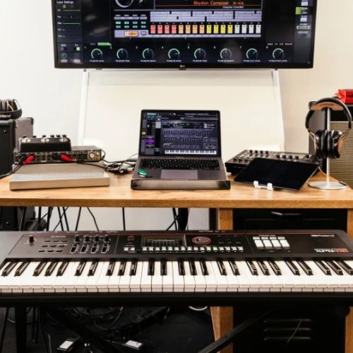 Sintetizador Roland Xps-60 61 Teclas Expansível Usb-c 1600+ Sons 