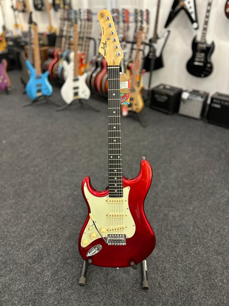 Guitarra Stratocaster Tagima Woodstock Tg-500 Canhota Candy Apple Red