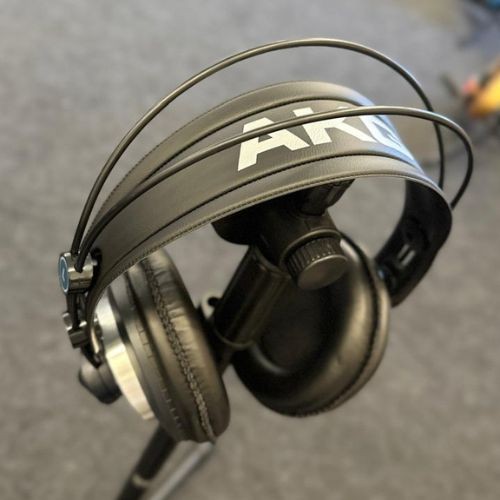 Fone Akg K240 Mkii Studio Semiaberto — Som Preciso, Conforto Profissional e Cabos Removíveis 