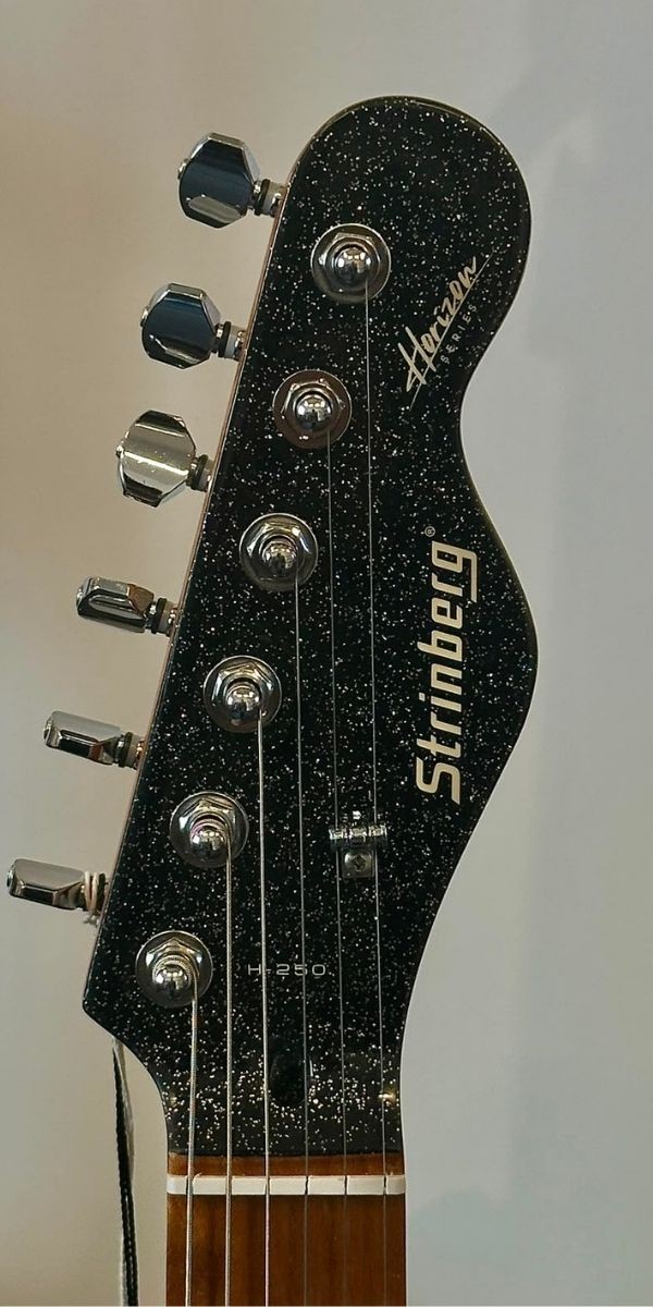 Guitarra Strinberg Horizon H250 Bls Black Sparkle Com Captadores Alnico v e Bag 