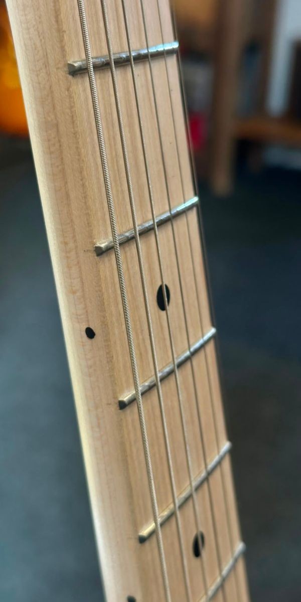 Guitarra Squier Sonic Telecaster Maple Butterscotch Blonde by Fender 